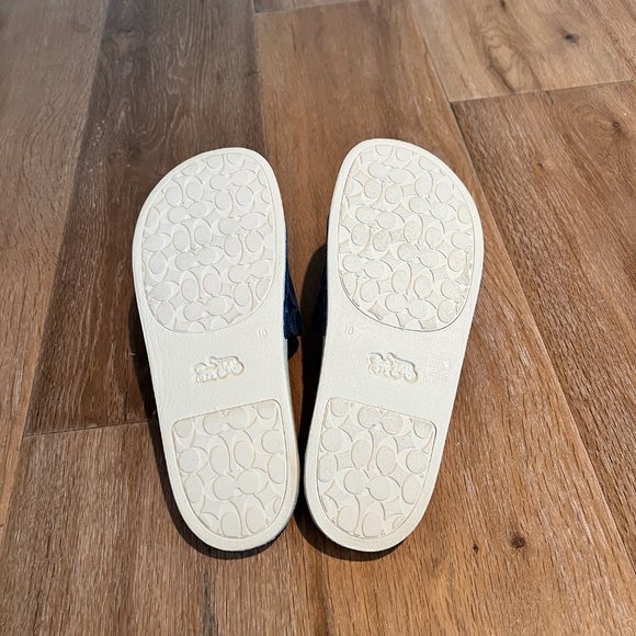 SOLD NEW Authentic Coach Udele Signature Monogram Denim Pool Slides in Denim 10 - Picture 5 of 12
